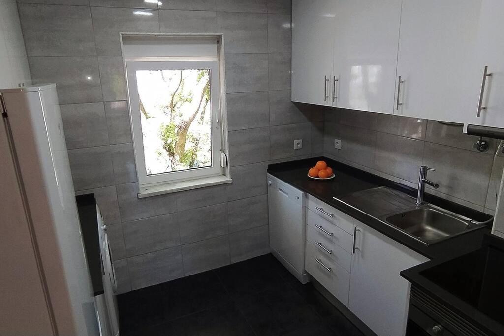 Lisboa/City/Sunny Apar/Metro/Airport/Wifi/Air Cond 외부 사진