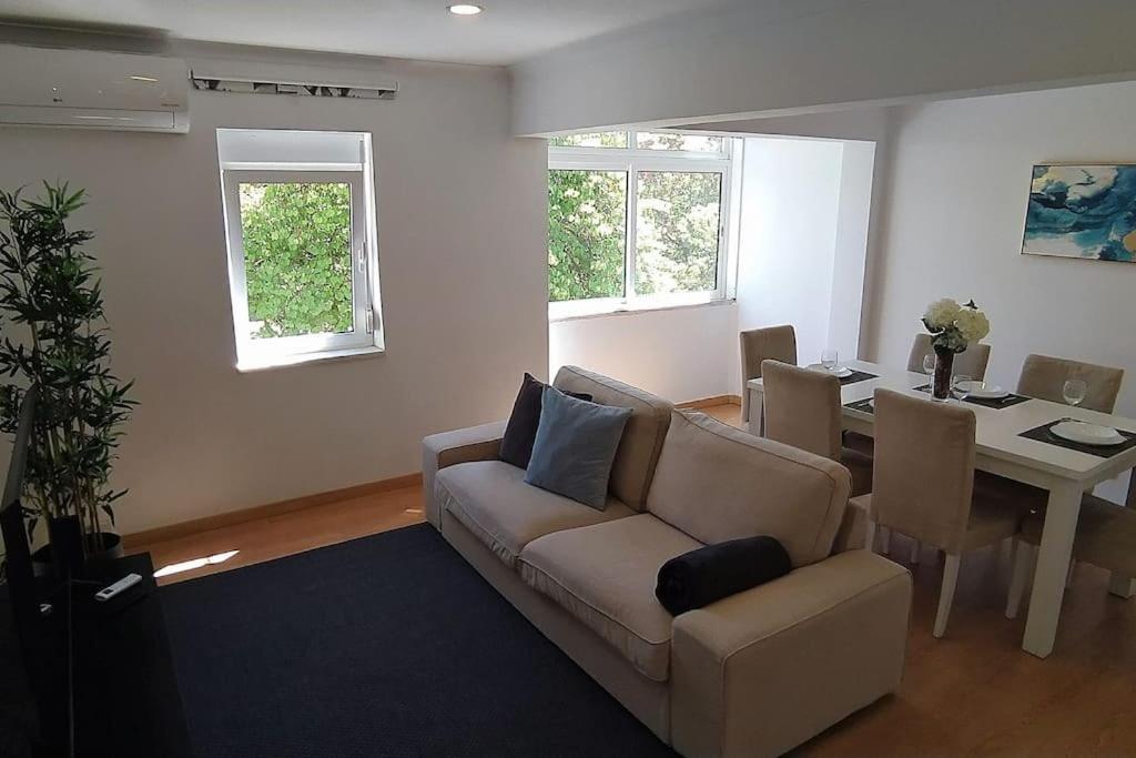 Lisboa/City/Sunny Apar/Metro/Airport/Wifi/Air Cond 외부 사진