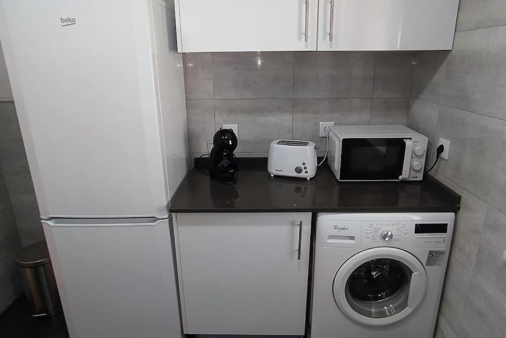 Lisboa/City/Sunny Apar/Metro/Airport/Wifi/Air Cond 외부 사진
